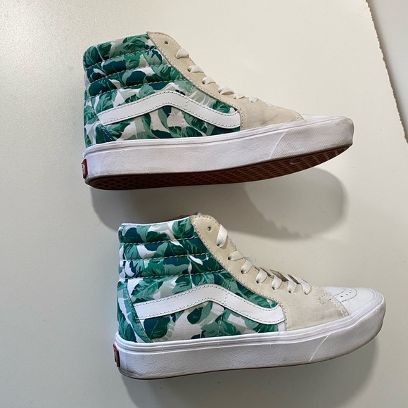 Vans Customs Skate Hi-Tops size women’s 8 Greens and White Leather - Picture 3 of 9